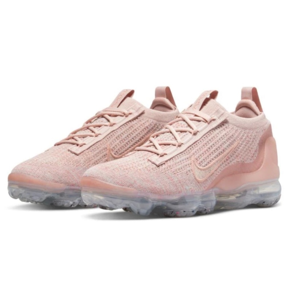 Nike VaporMax FlyKnit  Pink Oxford Sneakers